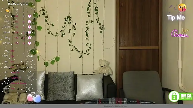 Snapshot of Alicia_love00 chatting on 04.12.26 Alicia love00 online show from 04.12.26