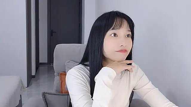 Lisa-3333 online show from 11.04.25