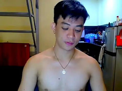 Snapshot of ASIANFULLYLOADEDCUM chatting on 05.31.26 ASIANFULLYLOADEDCUM online show from 05.31.26
