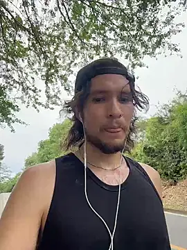 Luxx 14 online show from 04.15.26