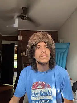 Luxx 14 online show from 04.15.26