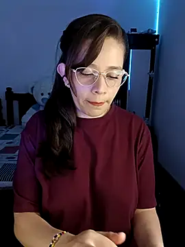 Isabella5 Brown  online show from 01.09.26