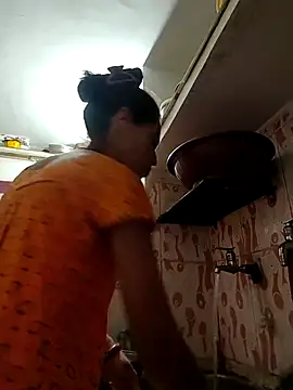 ISHANI-SINGH online show from 06.02.26
