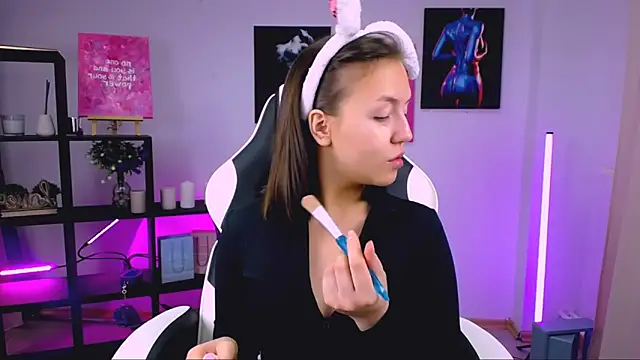 CindySparkl online show from 11.05.25