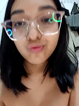 Milly Sweet14 online show from 09.17.25