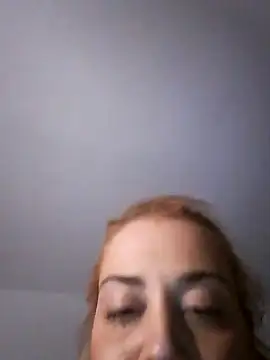 Snapshot of hacheacca chatting on 10.10.25 hacheacca online show from 10.10.25