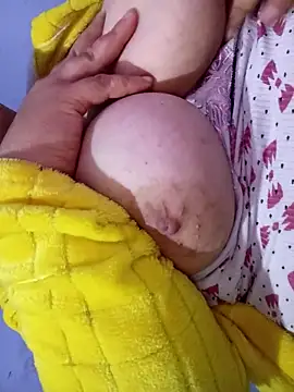 Snapshot of Hnonasix89 chatting on 11.29.25 Hnonasix89 online show from 11.29.25