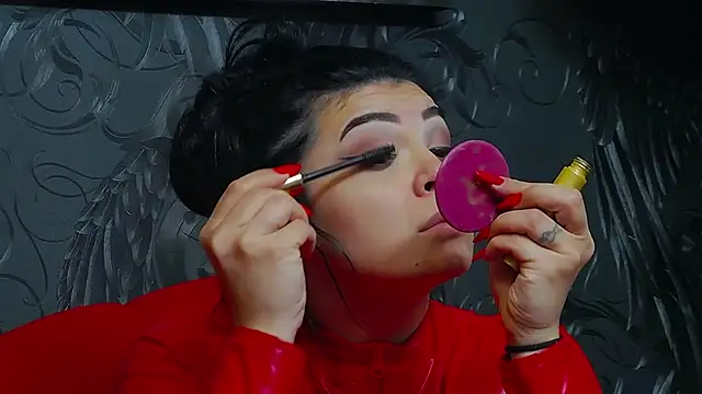 DevashaQueenX online show from 04.15.26