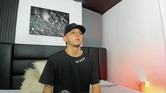 Snapshot of Mathewboy1 chatting on 02.17.26 Mathewboy1 online show from 02.17.26