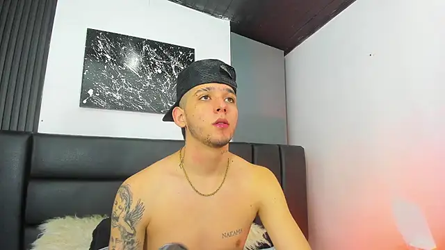 Snapshot of Mathewboy1 chatting on 02.18.26 Mathewboy1 online show from 02.18.26