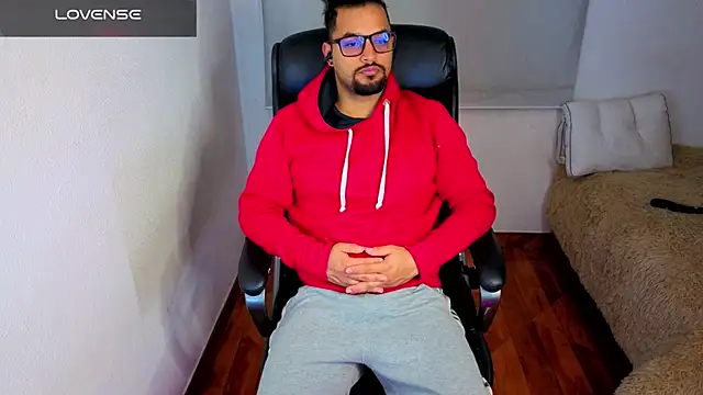 Ernesto-Rodriguez82 online show from 02.23.26