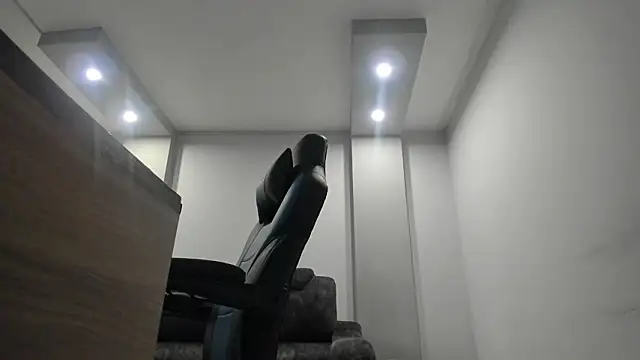 Dakota Mars online show from 03.28.26