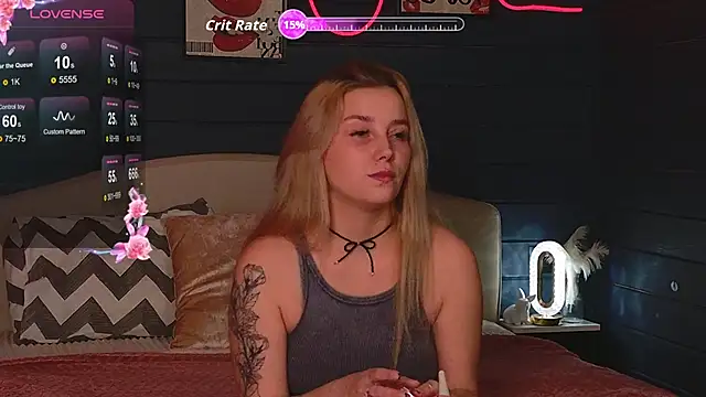 Crystal Jull online show from 11.06.25