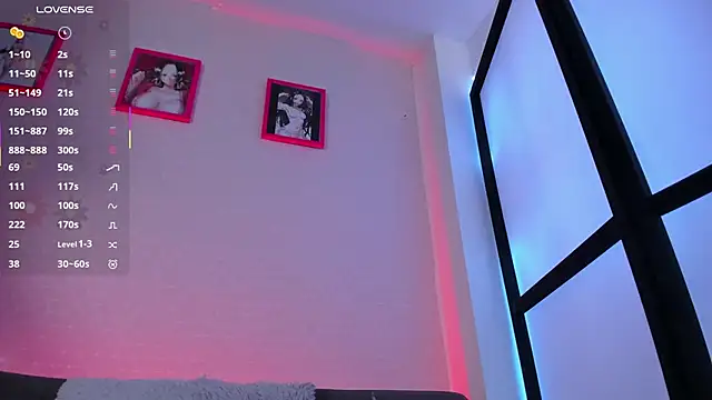 Snapshot of missweetpeach chatting on 02.13.26 missweetpeach online show from 02.13.26