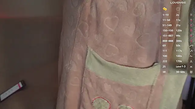 missweetpeach online show from 04.10.26