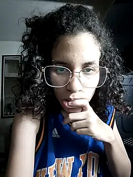 Eliathnis online show from 01.16.26