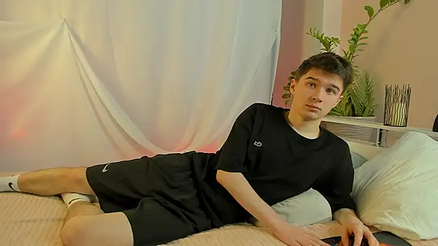 SherlockMax online show from 02.08.26