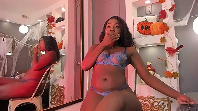 ZoeMorettii  online show from 10.14.25