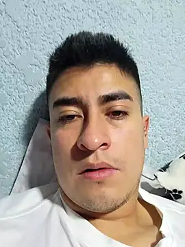 Snapshot of bittersweet777 chatting on 10.24.25 bittersweet777 online show from 10.24.25