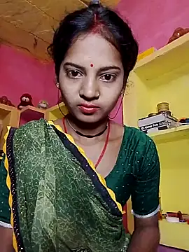 Snapshot of Hot_bbbb chatting on 11.27.25 Hot bbbb online show from 11.27.25