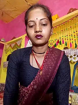 Snapshot of Hot_bbbb chatting on 02.15.26 Hot bbbb online show from 02.15.26