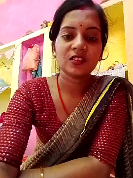 Snapshot of Hot_bbbb chatting on 05.21.26 Hot bbbb online show from 05.21.26