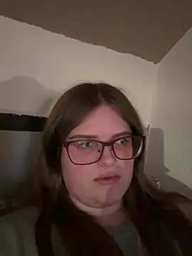 Snapshot of CurvyPaar2 chatting on 02.02.26 CurvyPaar2 online show from 02.02.26