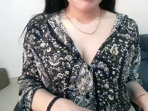 Snapshot of Hazel_Angel chatting on 09.26.25 Hazel Angel online show from 09.26.25