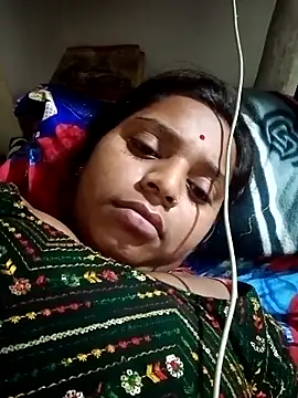 Hot crety online show from 11.03.25