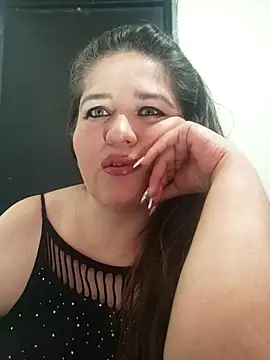 Snapshot of Daphne_girlsex chatting on 04.14.26 Daphne girlsex online show from 04.14.26