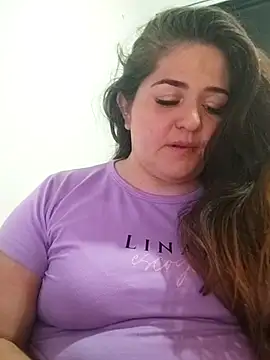 Snapshot of Daphne_girlsex chatting on 05.18.26 Daphne girlsex online show from 05.18.26