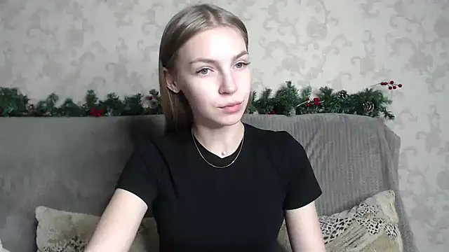 HitGyrl online show from 02.19.26