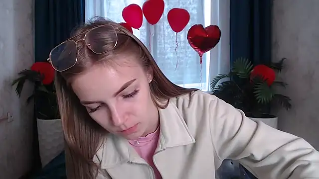 HitGyrl online show from 02.23.26