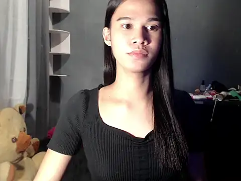 Snapshot of urseductivebarbie_xx chatting on 09.19.25 urseductivebarbie xx online show from 09.19.25