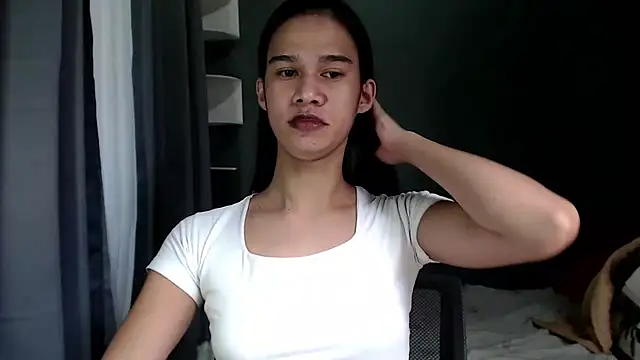 Snapshot of urseductivebarbie_xx chatting on 10.09.25 urseductivebarbie xx online show from 10.09.25