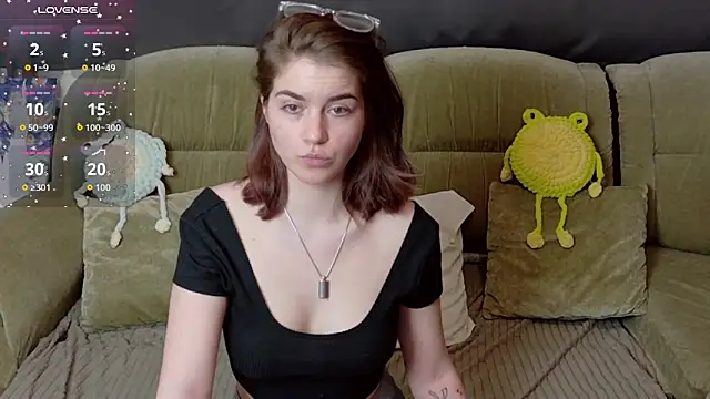 ElzaBlis online show from 04.06.26