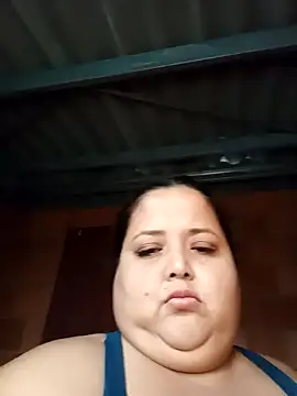 Snapshot of Xxminigirl19 chatting on 10.27.25 Xxminigirl19 online show from 10.27.25