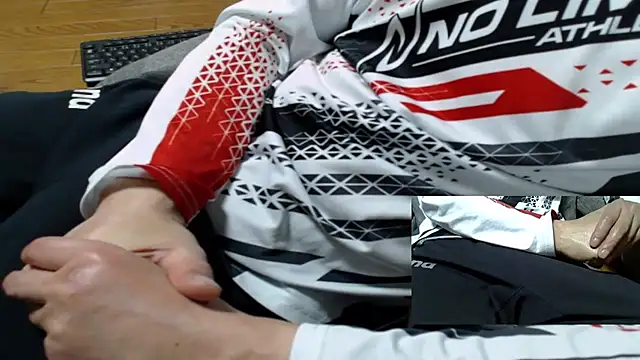 Yasu2000 online show from 03.22.26