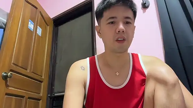 Snapshot of Addictiveboi chatting on 04.28.26 Addictiveboi online show from 04.28.26