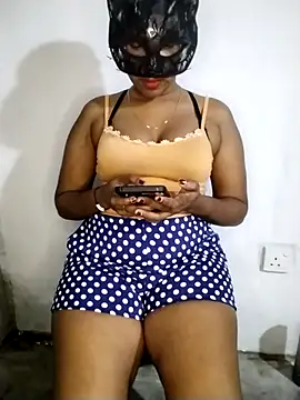 Snapshot of lolly_babie chatting on 10.05.25 lolly babie online show from 10.05.25