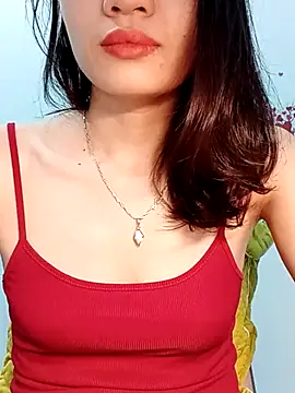 Snapshot of Hinna_x chatting on 04.22.26 Hinna x online show from 04.22.26