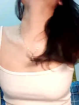 Snapshot of Hinna_x chatting on 04.29.26 Hinna x online show from 04.29.26