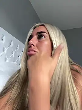 EllieMaeBaby online show from 09.12.25