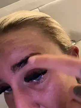 EllieMaeBaby online show from 11.14.25