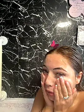 AroraAngel online show from 10.21.25