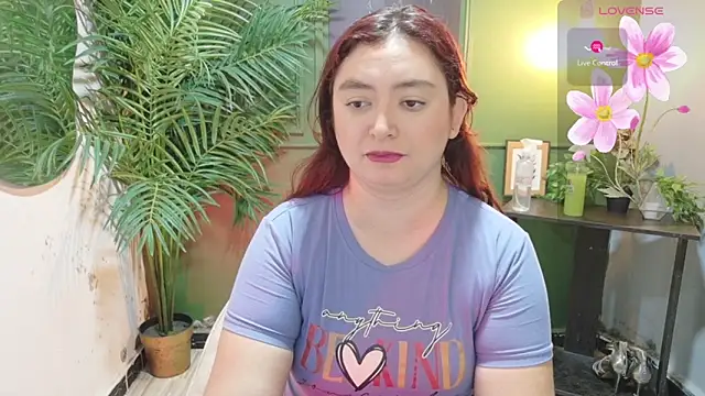 Snapshot of Anaa_Rose chatting on 05.03.26 Anaa Rose online show from 05.03.26