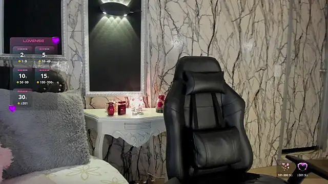 adelinemoretti online show from 04.07.26