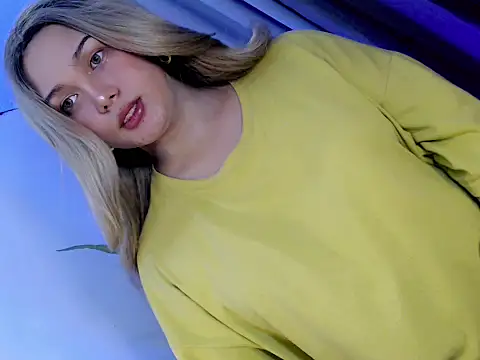 Snapshot of Sweet_angelinax chatting on 04.04.26 Sweet angelinax online show from 04.04.26