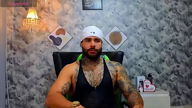 Snapshot of Apolo_rousse1 chatting on 03.02.26 Apolo rousse1 online show from 03.02.26