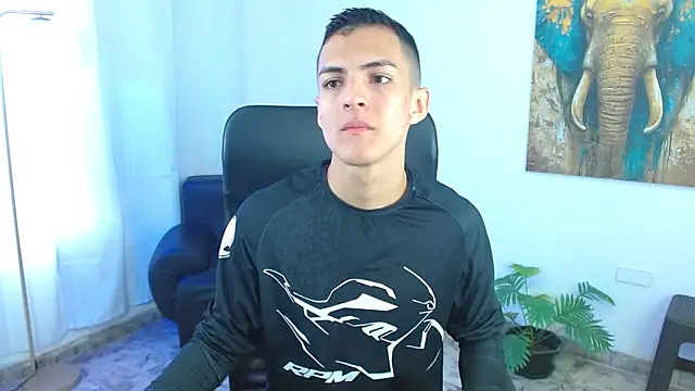 Snapshot of Matiius18 chatting on 05.22.26 Matiius18 online show from 05.22.26